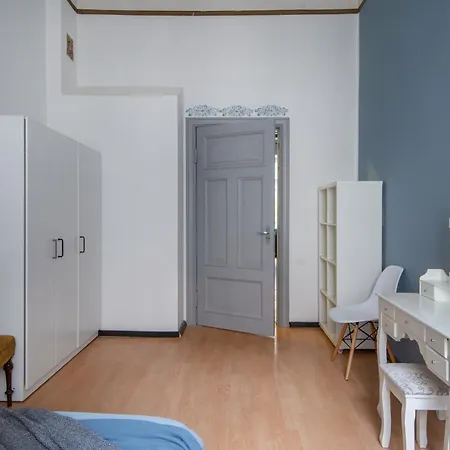 Spacious & Light Family Apart. Very Center Of Apartment Riga
